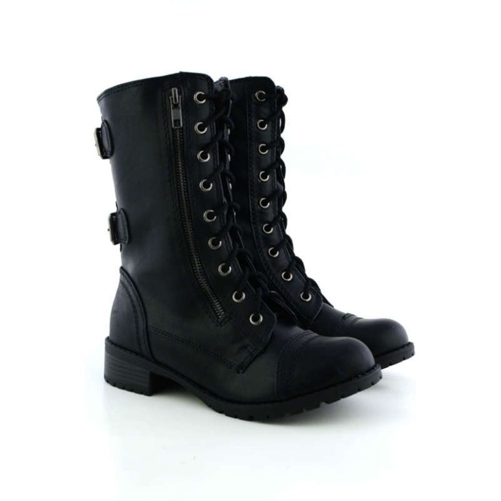 Soda Dome Black Womens boots 7 NEW